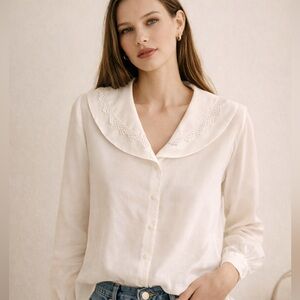 Elegant White Lace Collar Blouse